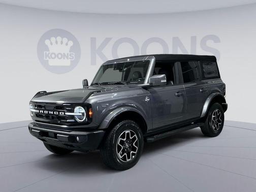 2023 Ford Bronco Outer Banks