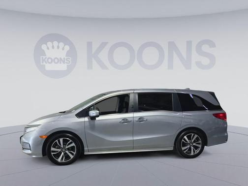 Lunar Silver Metallic 2024 Honda Odyssey Touring