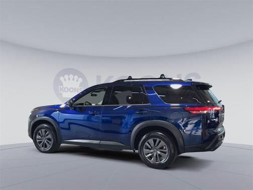 2023 Nissan Pathfinder SV 4WD