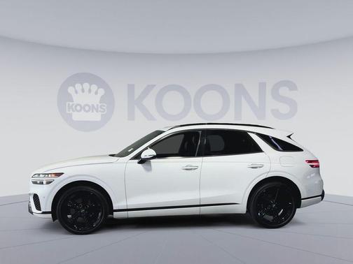 Alta White 2023 Genesis GV70 3.5T AWD Sport