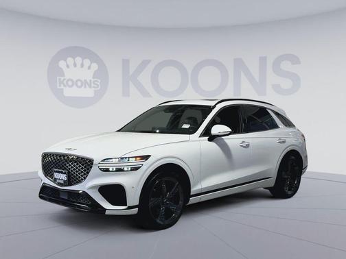 Alta White 2023 Genesis GV70 3.5T AWD Sport