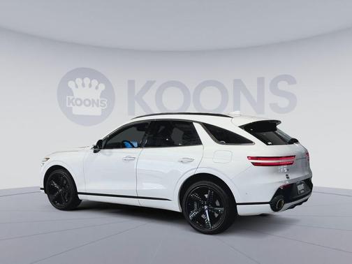 Alta White 2023 Genesis GV70 3.5T AWD Sport