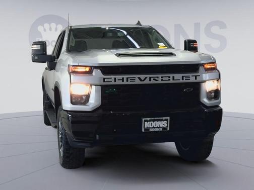 Silver Ice Metallic 2022 Chevrolet Silverado 2500 Custom