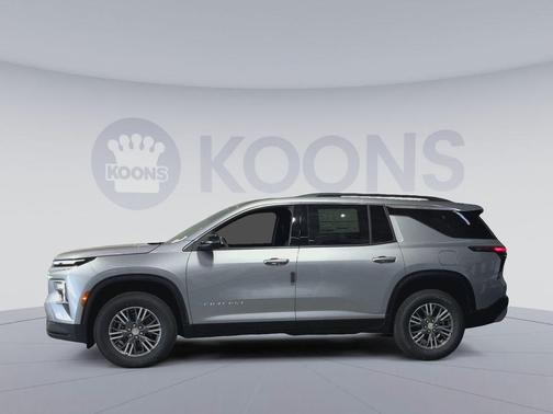 Sterling Gray Metallic 2026 Chevrolet Traverse LT