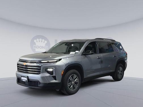 Sterling Gray Metallic 2026 Chevrolet Traverse LT