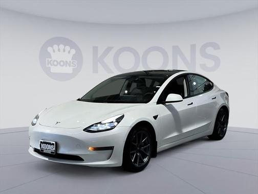 2021 Tesla Model 3 Standard Range Plus