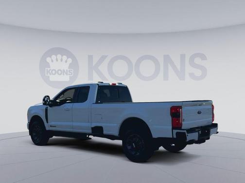 OXFORD WHITE 2023 Ford F-350 Lariat