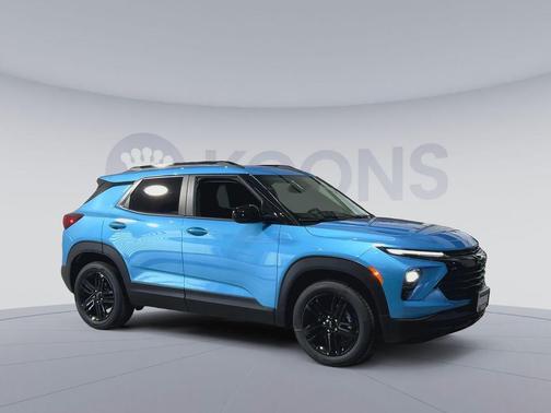 Marina Blue Metallic 2026 Chevrolet Trailblazer LT