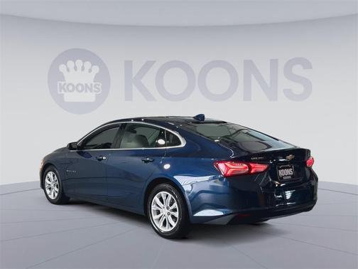 2022 Chevrolet Malibu FWD LT