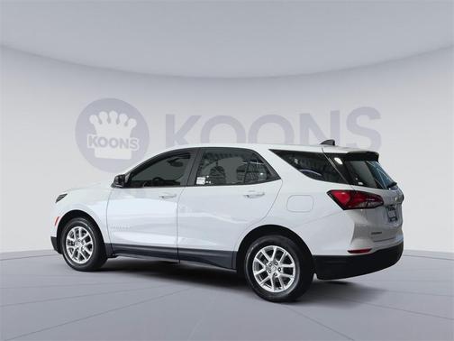 2022 Chevrolet Equinox LS