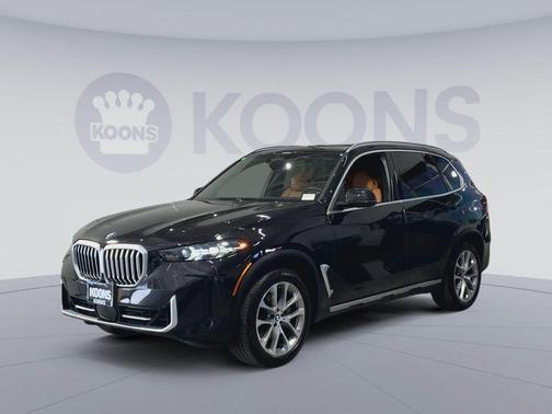 Black Sapphire Metallic 2024 BMW X5 xDrive40i