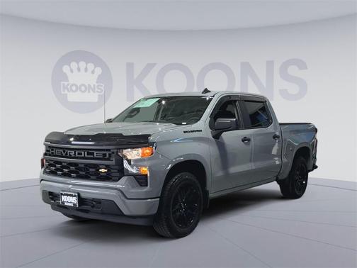 2025 Chevrolet Silverado 1500 Custom