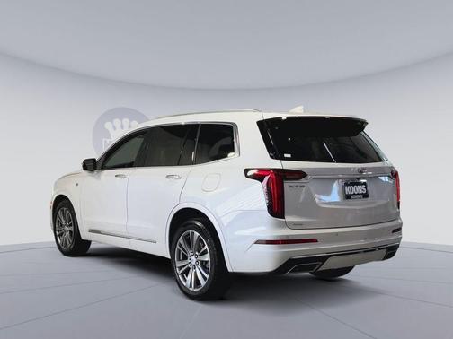 Crystal White Tricoat 2023 Cadillac XT6 Premium Luxury AWD