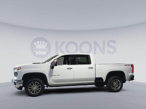 Summit White 2026 Chevrolet Silverado 2500 LTZ