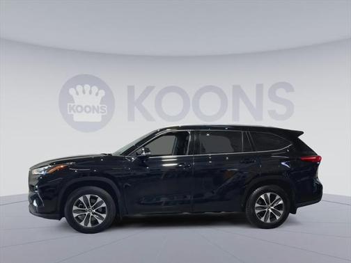 2021 Toyota Highlander Hybrid XLE