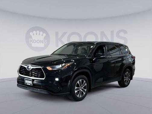 2021 Toyota Highlander Hybrid XLE