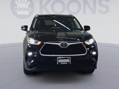 2021 Toyota Highlander Hybrid XLE