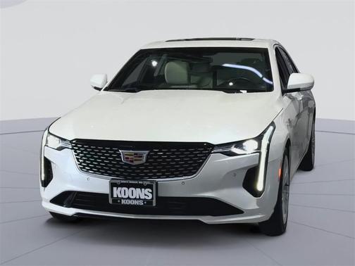 2023 Cadillac CT4 Premium Luxury