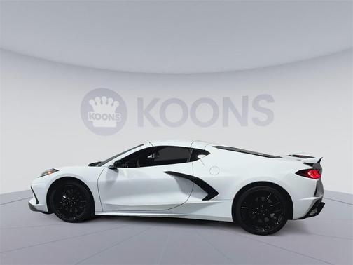 2026 Chevrolet Corvette Stingray w/2LT