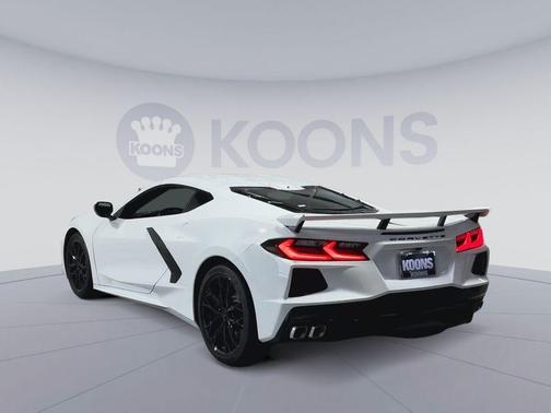 2026 Chevrolet Corvette Stingray w/2LT