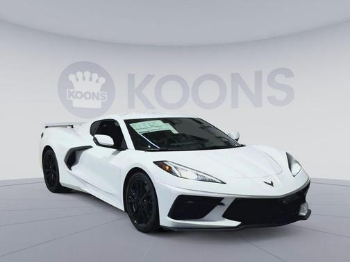 2026 Chevrolet Corvette Stingray w/2LT