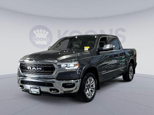 Granite Crystal Metallic Clearcoat 2023 RAM 1500 Limited