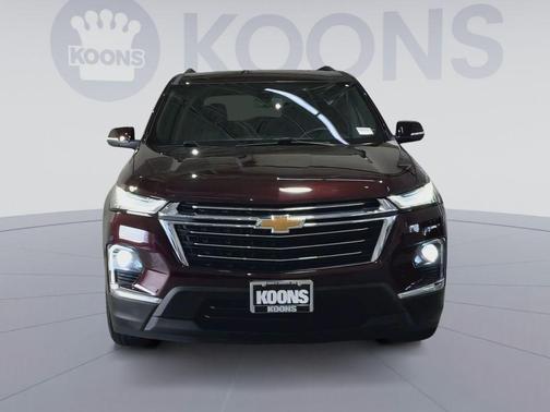 Black Cherry Metallic 2023 Chevrolet Traverse LT Cloth