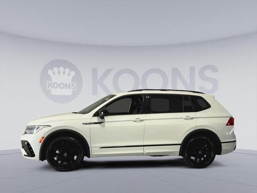 2022 Volkswagen Tiguan 2.0T SE R-Line Black 4MOTION