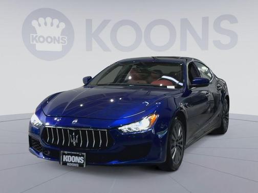 Blu Emozione Metallic 2021 Maserati Ghibli S Q4