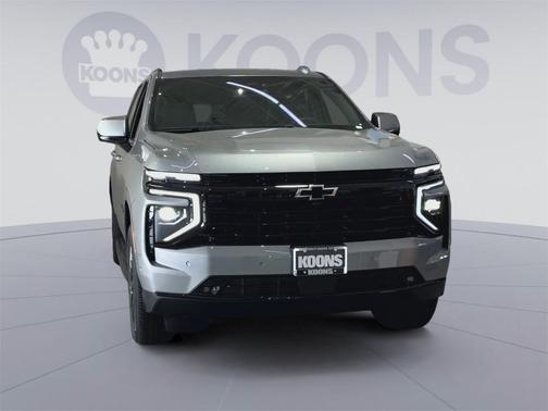2025 Chevrolet Suburban RST