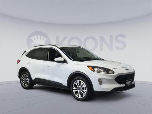 2020 Ford Escape SEL