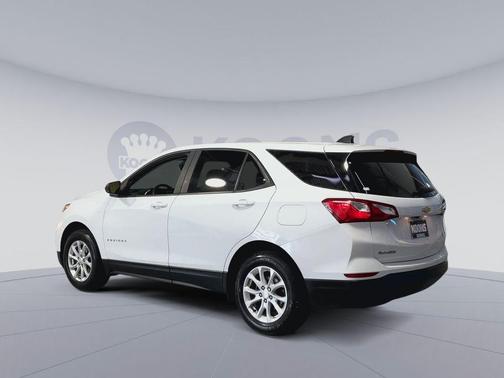 Summit White 2020 Chevrolet Equinox LS