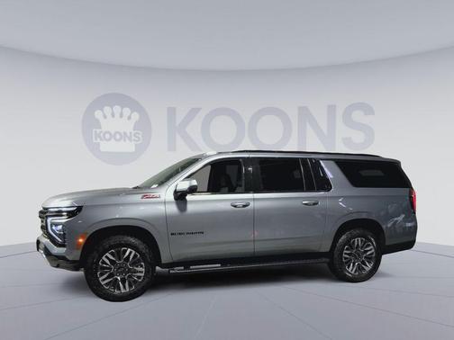 Sterling Gray Metallic 2026 Chevrolet Suburban Z71, 4WD