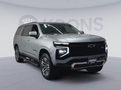 Sterling Gray Metallic 2026 Chevrolet Suburban Z71, 4WD