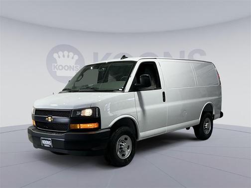 2025 Chevrolet Express 2500 RWD 2500 Regular Wheelbase WT