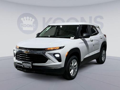 Summit White 2026 Chevrolet Trailblazer LS