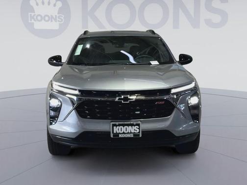 Sterling Gray Metallic 2026 Chevrolet Trax FWD 2RS