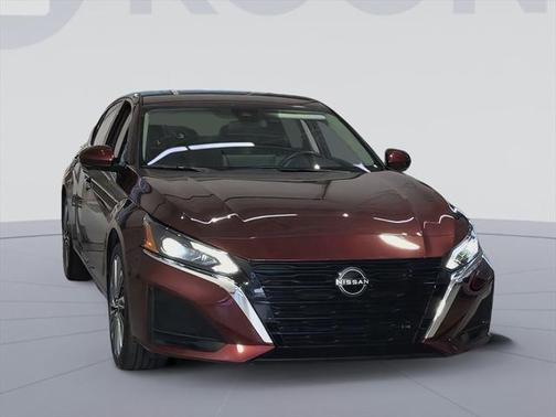 2024 Nissan Altima 2.5 SL