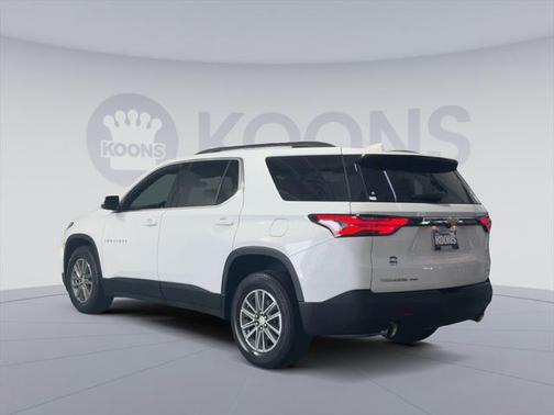 2022 Chevrolet Traverse LT Leather