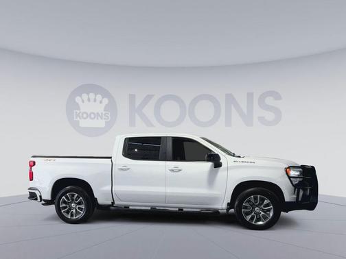 Summit White 2026 Chevrolet Silverado 1500 RST
