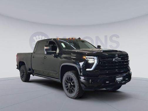 Black 2026 Chevrolet Silverado 2500 High Country