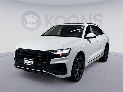 2023 Audi Q8 55 Premium Plus
