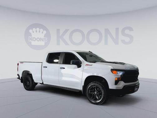 2022 Chevrolet Silverado 1500 Custom Trail Boss