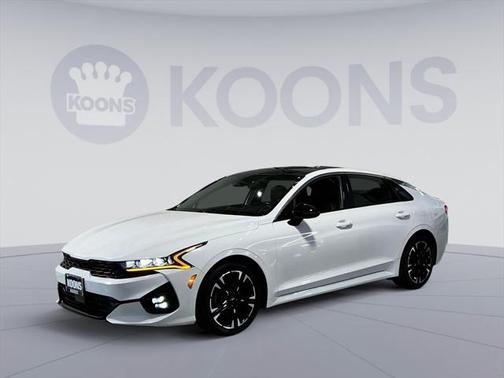 2022 Kia K5 GT-Line