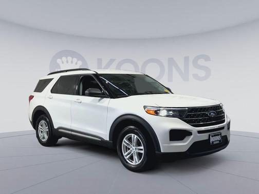 STAR WHITE MET TRI-COAT 2023 Ford Explorer XLT