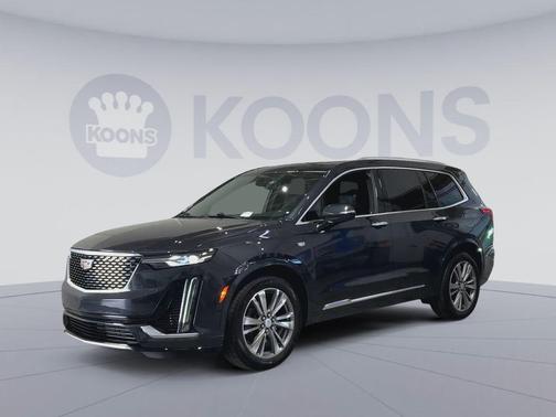 Wilder Metallic 2022 Cadillac XT6 Premium Luxury FWD