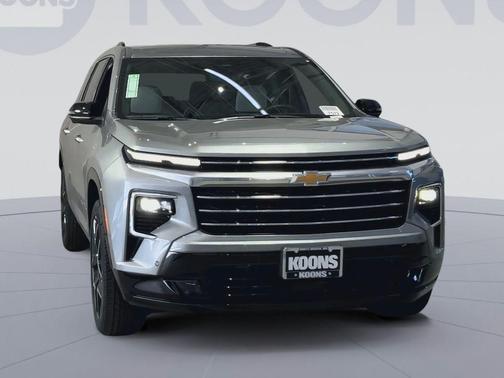 Sterling Gray Metallic 2026 Chevrolet Traverse High Country