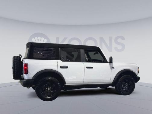 2024 Ford Bronco Black Diamond