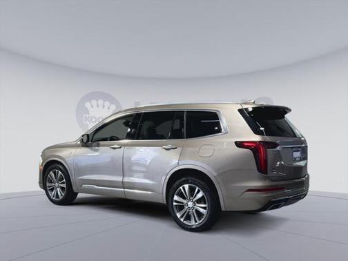 2022 Cadillac XT6 Premium Luxury AWD