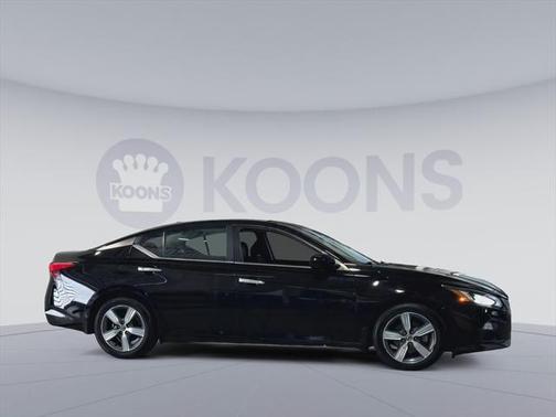 2021 Nissan Altima 2.5 SV